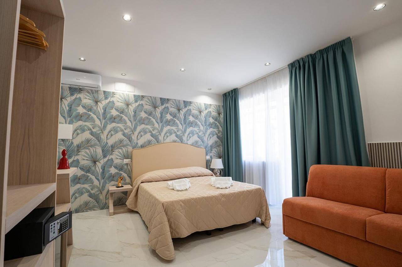 Medina H. Napoli Centro, By Clapa Group Hotel Exterior photo
