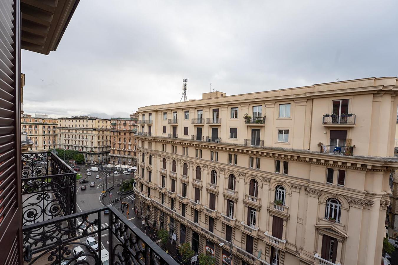 Medina H. Napoli Centro, By Clapa Group Hotel Exterior photo