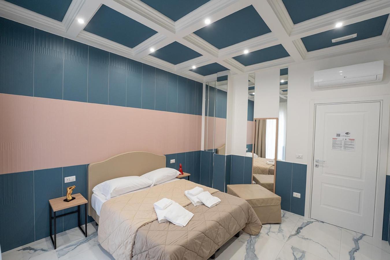 Medina H. Napoli Centro, By Clapa Group Hotel Exterior photo